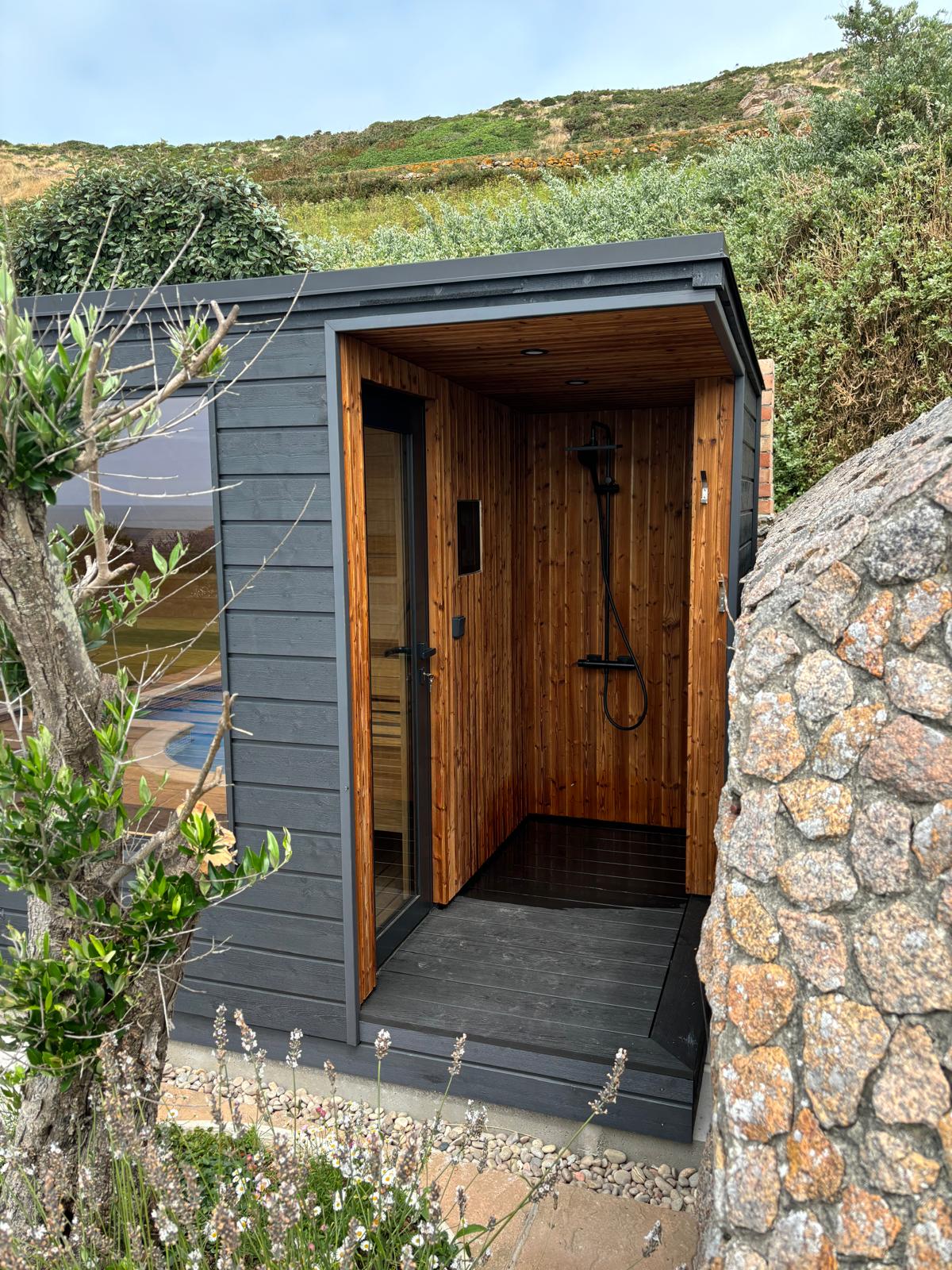 KUUT Electrical Outdoor Sauna L with Shower - Myles Better Living