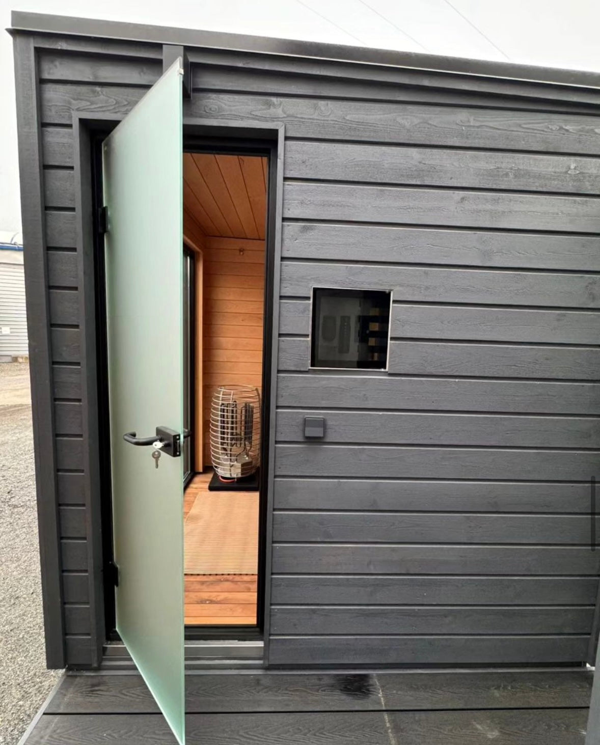 KUUT Electrical Outdoor Sauna M - Myles Better Living