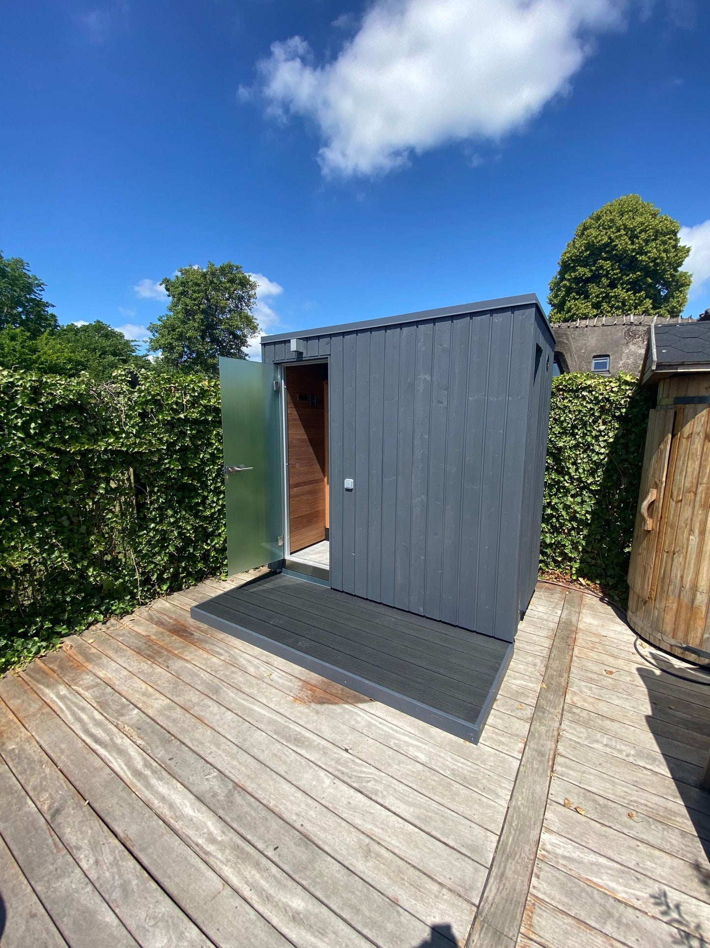 KUUT Outdoor Steam Sauna - Myles Better Living
