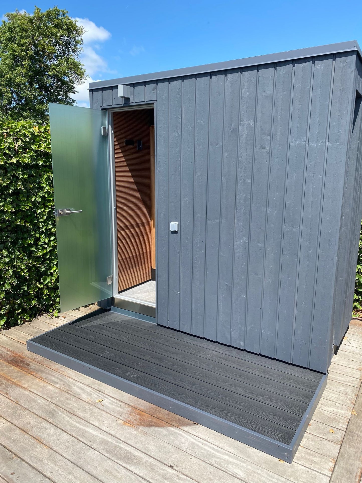 KUUT Outdoor Steam Sauna - Myles Better Living