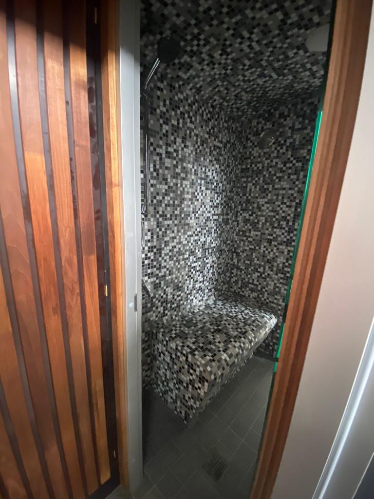 KUUT Outdoor Steam Sauna - Myles Better Living