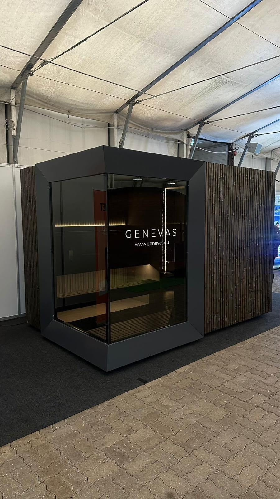 Zermatt 5 Person Outdoor Sauna with Changing Room