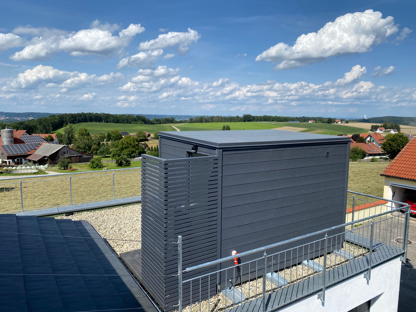 KUUT Electrical Outdoor Sauna L - Myles Better Living