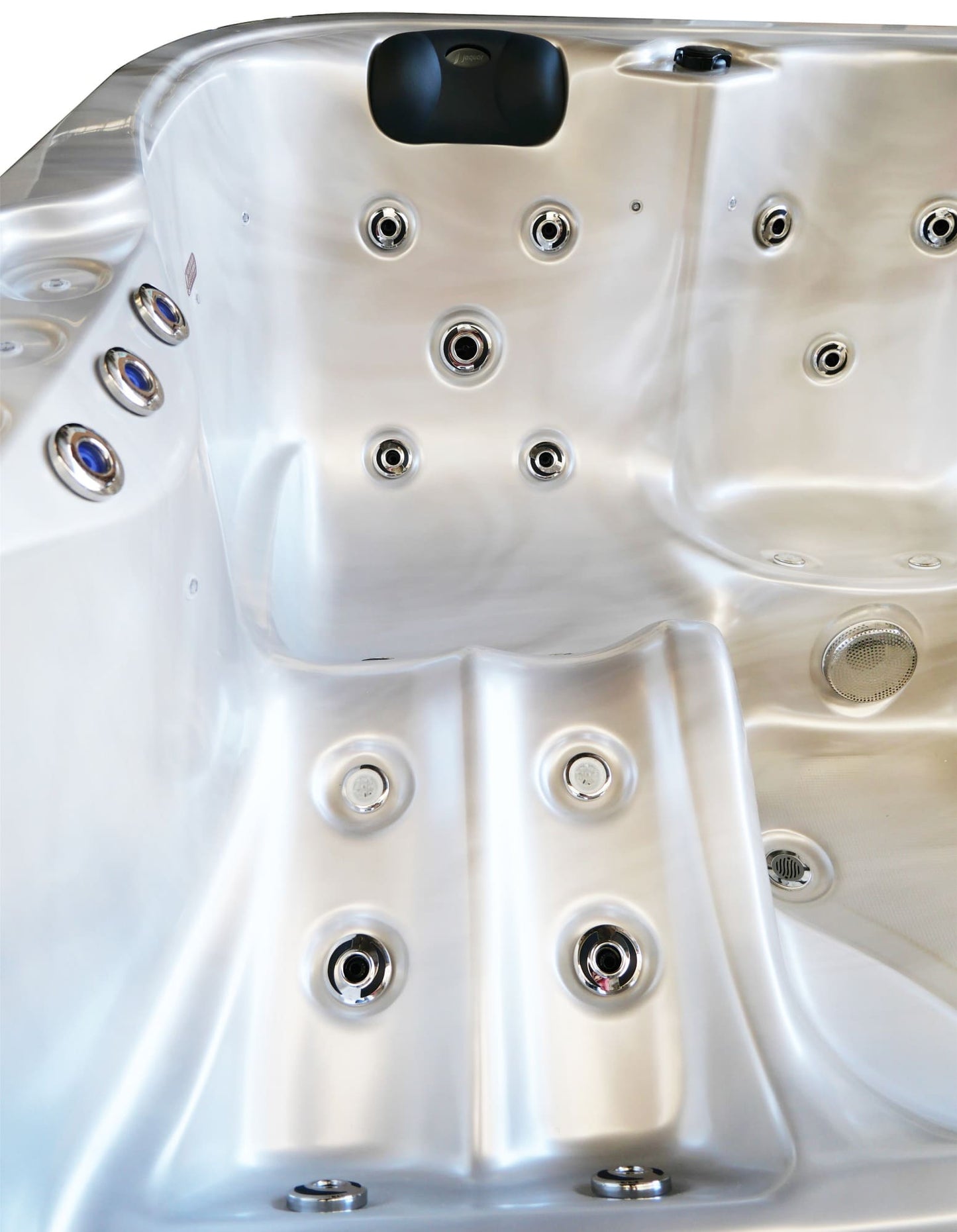 Breva Hot Tub Spa 5 Seater - Myles Better Living
